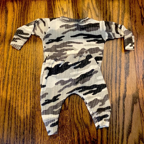 Too cute 3M Boys Camo Set - Picture 2 of 3